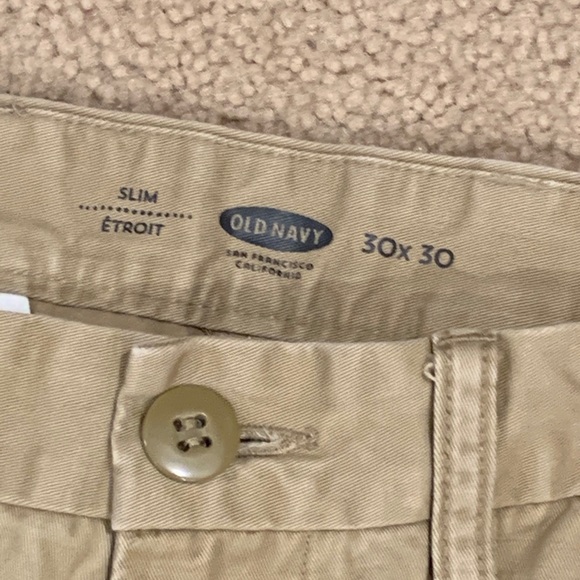 Old Navy slim 30x30 khakis - Picture 2 of 2